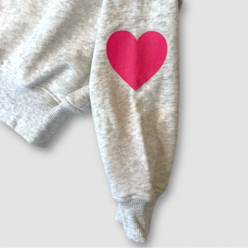 NWT Old Navy Valentine’s Heart half-zip Sweatshirt Hoodie Gray & Pink Girls 6–7